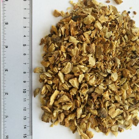 DRIED CHICORY ROOT grits 5-10 mm